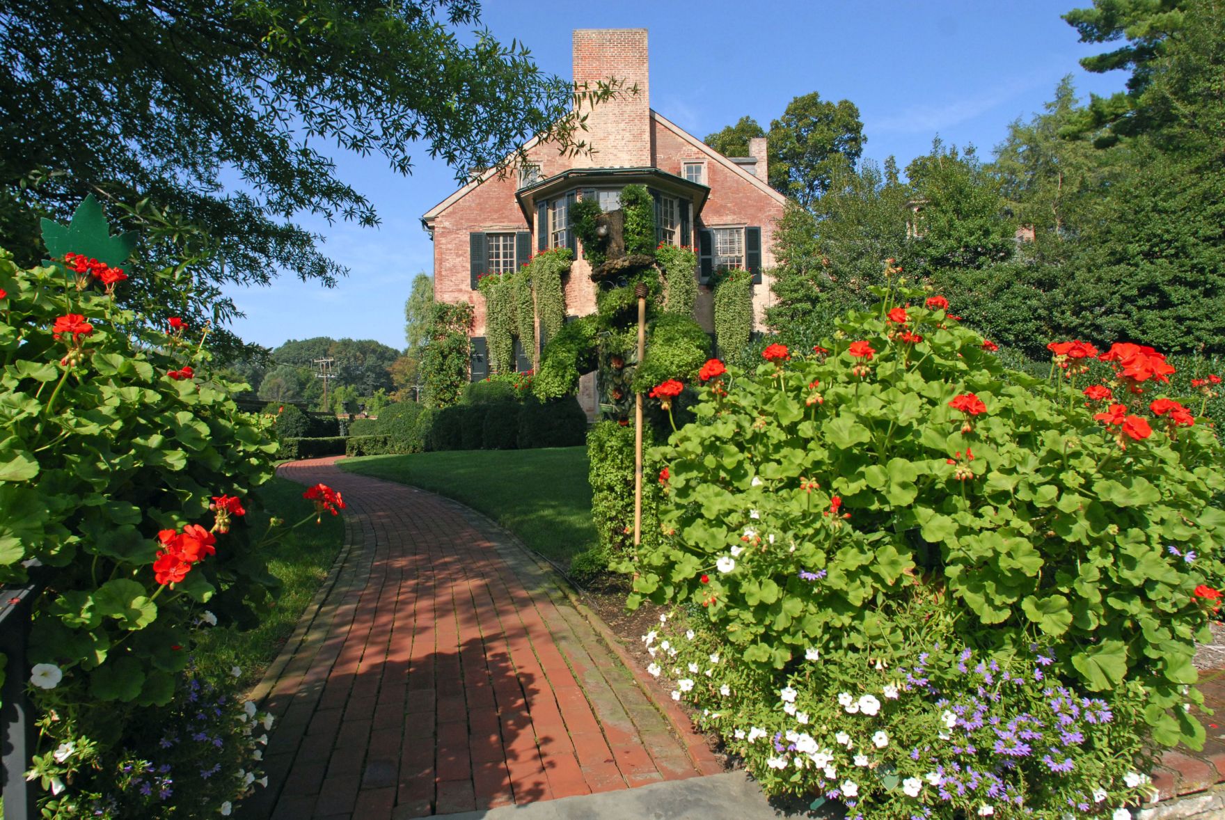Conestoga House and Gardens